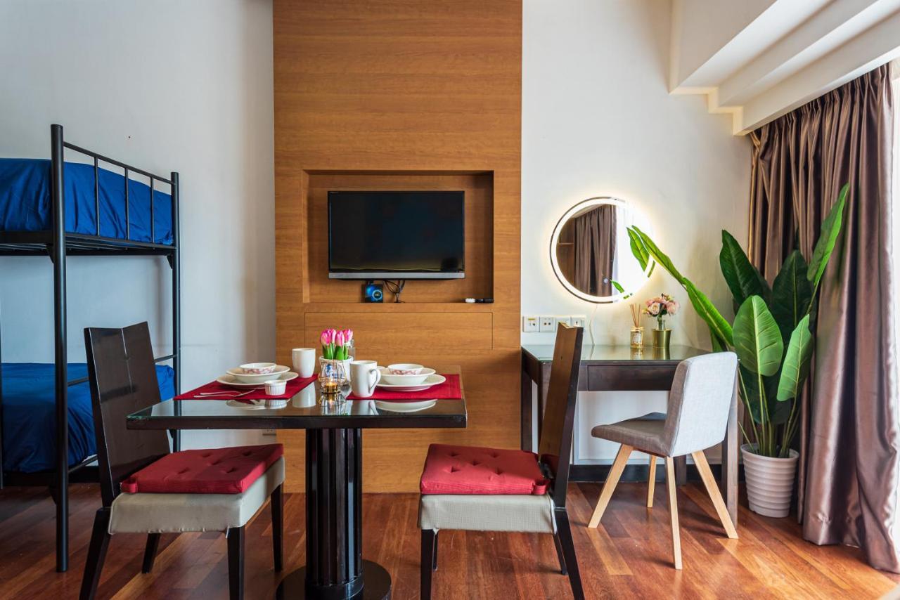 Lagoon View 6Pax Homestay At Sunway Resort Suites Petaling Jaya Exterior photo